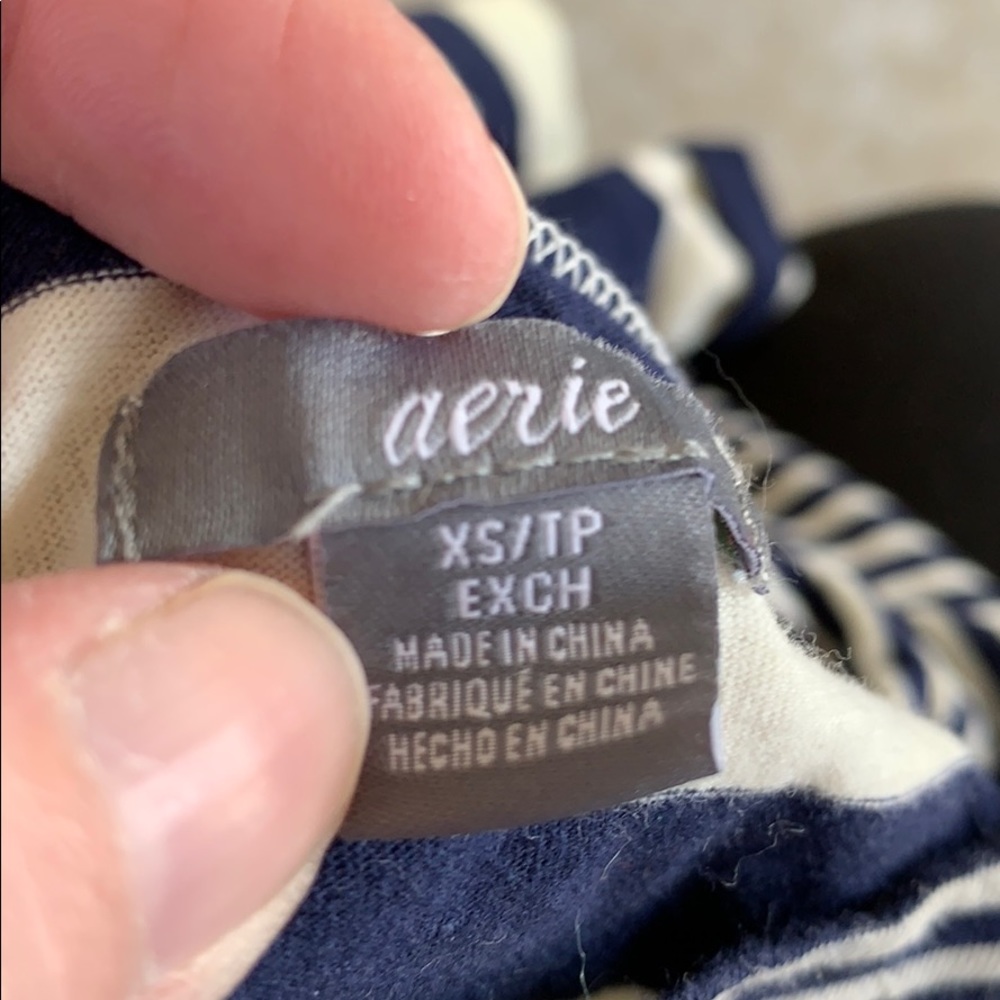 Aerie Women’s Blue White Stripe Cropped Long Sleeve Shirt Size XS - Picture 6 of 8